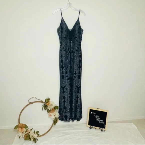 green emerald velvet dress A NIGHT TO REMEMBER SLINKY RHINESTONE MINI DRESS IN BLACK – AKIRA main image 0